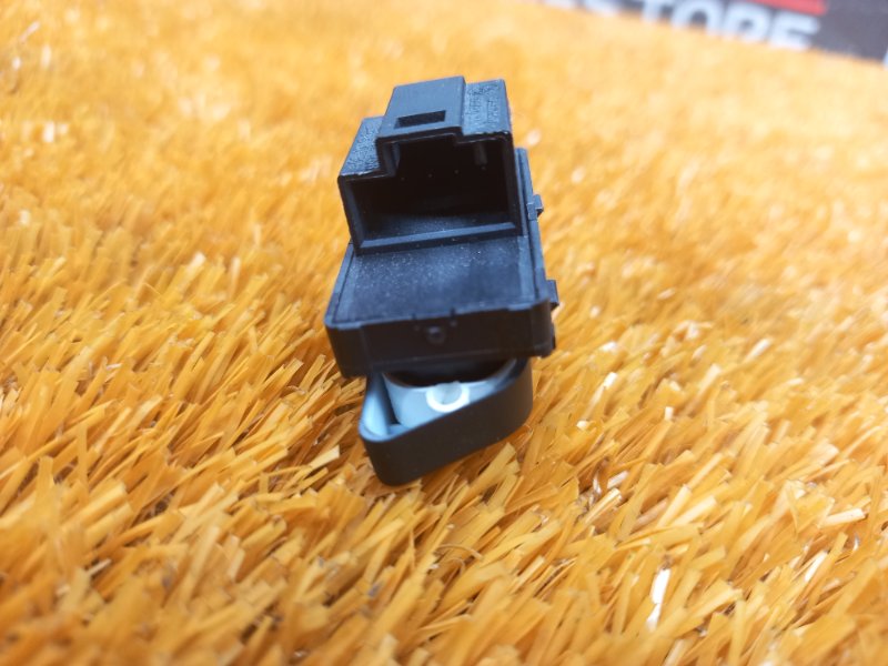 Кнопка центрального замка, 260 рублей, Красноярск