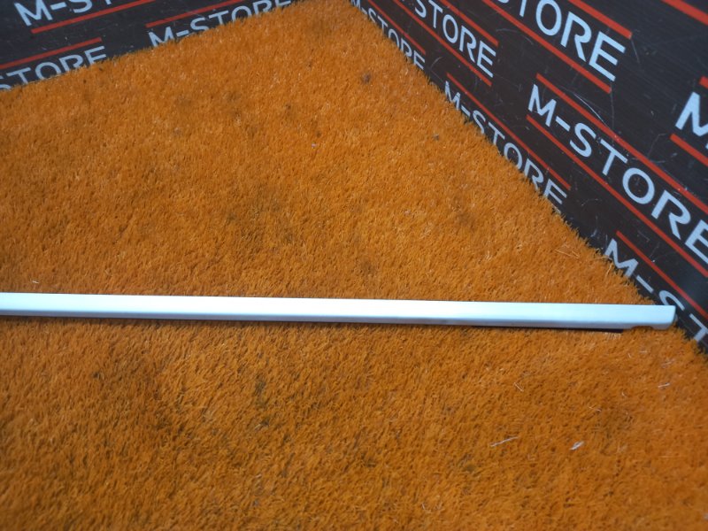 Молдинг стекла внешний, 670 рублей, Красноярск