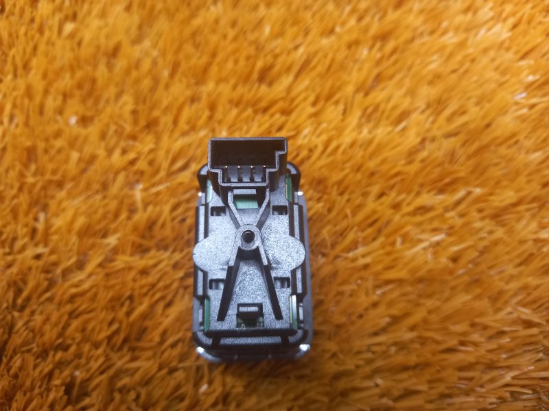 кнопка стеклоподъемника, 300 рублей, Красноярск