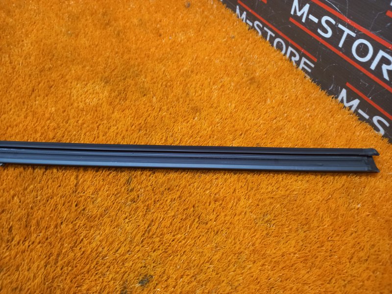 уплотнитель стекла двери, 340 рублей, Красноярск