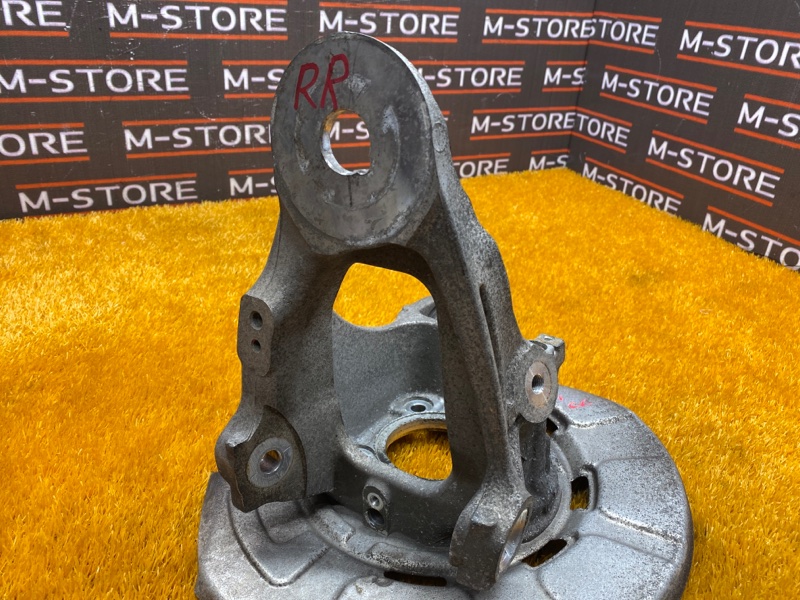 кулак поворотный, 1000 рублей, Красноярск