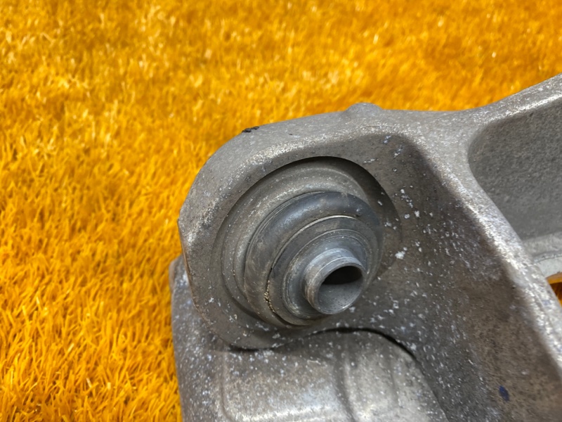 кулак поворотный, 900 рублей, Красноярск