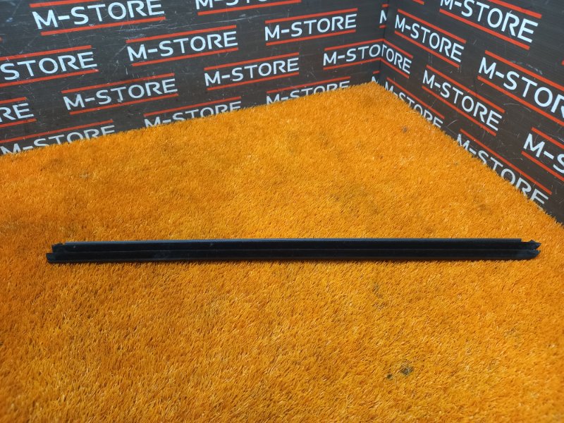 уплотнитель стекла двери, 340 рублей, Красноярск