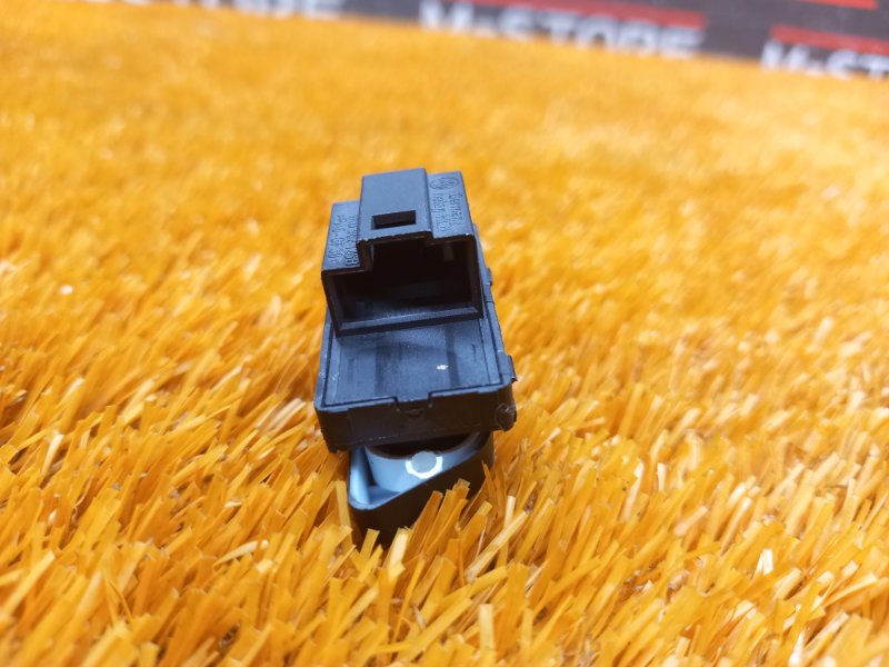 Кнопка центрального замка, 260 рублей, Красноярск