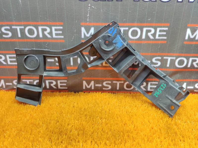 крепление бампера, 500 рублей, Красноярск