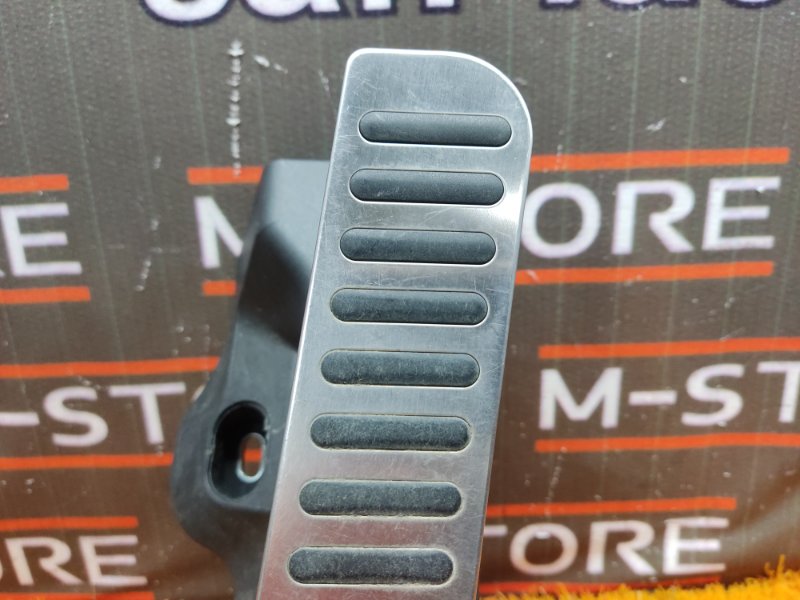 педаль газа, 500 рублей, Красноярск