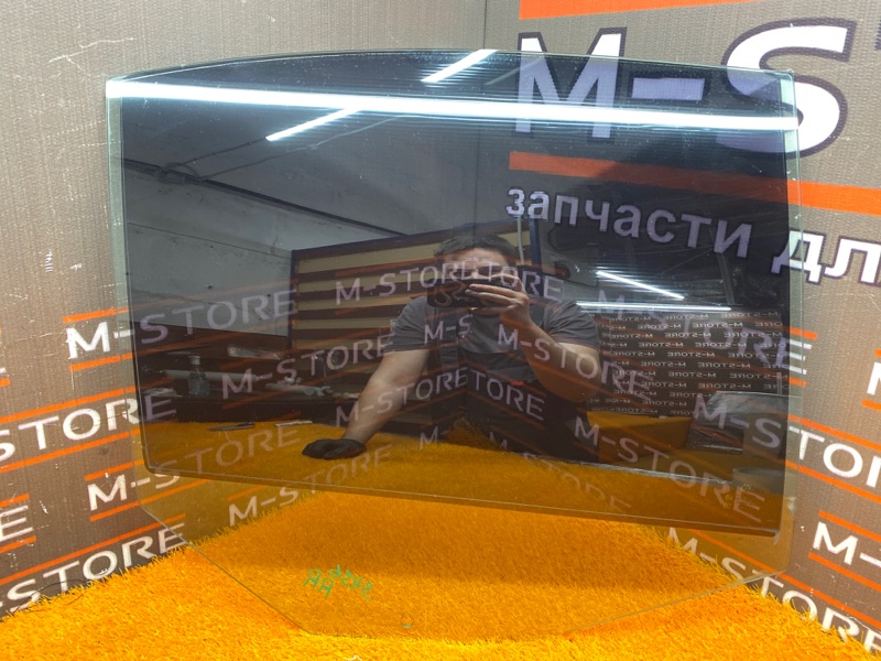 Стекло боковое, 350 рублей, Красноярск