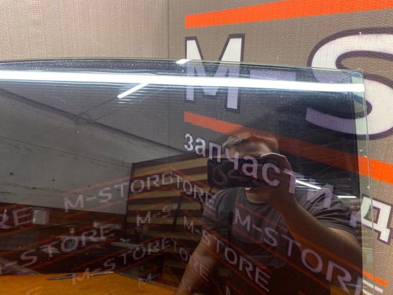 Стекло боковое, 350 рублей, Красноярск