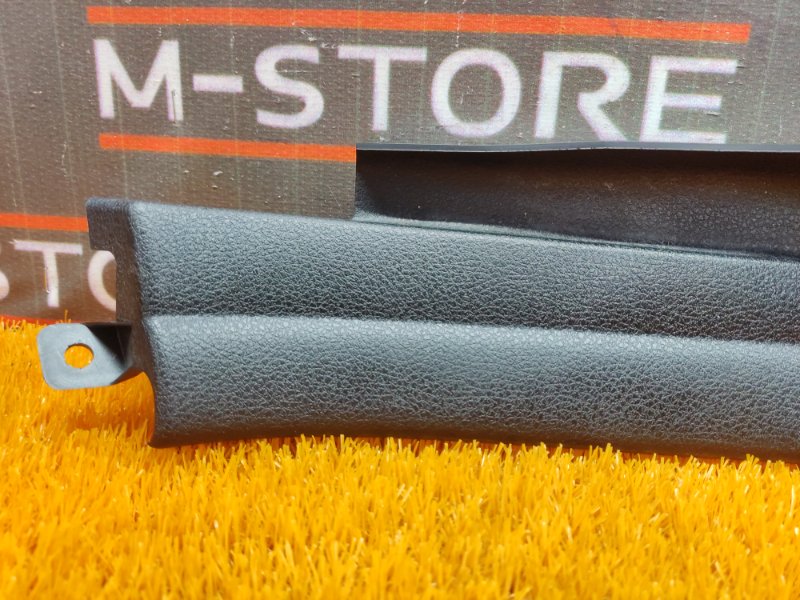 Накладка на порог салона, 350 рублей, Красноярск