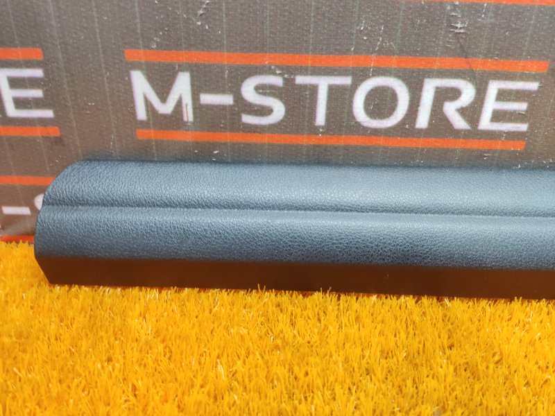 Накладка на порог салона, 350 рублей, Красноярск