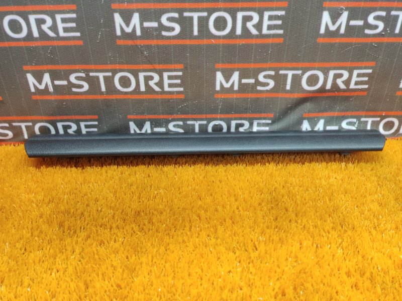 Накладка на порог салона, 350 рублей, Красноярск