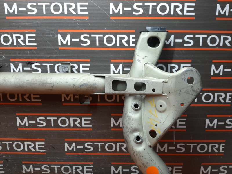 Балка поперечная (подрамник), 6700 рублей, Красноярск