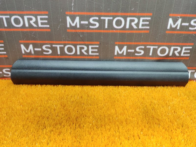 Накладка на порог салона, 350 рублей, Красноярск