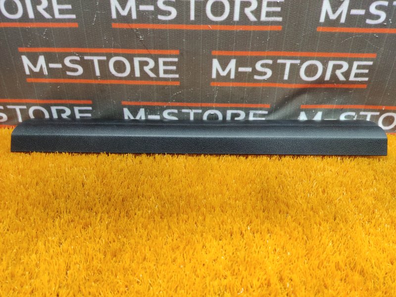 Накладка на порог салона, 350 рублей, Красноярск