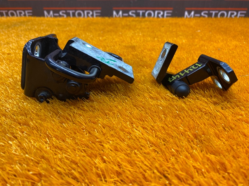 петля двери, 670 рублей, Красноярск