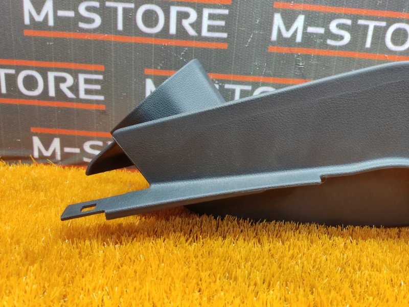 Накладка на порог салона, 350 рублей, Красноярск