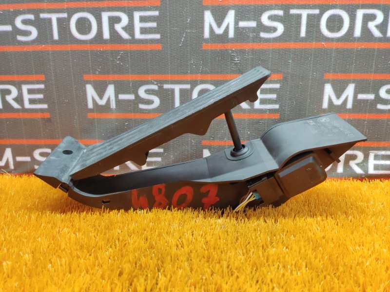 педаль газа, 500 рублей, Красноярск