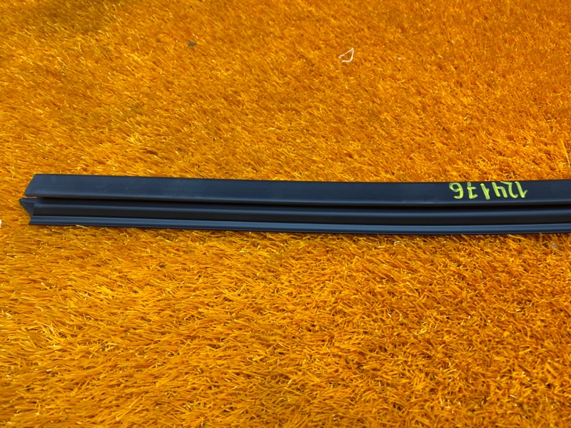 уплотнитель стекла двери, 340 рублей, Красноярск