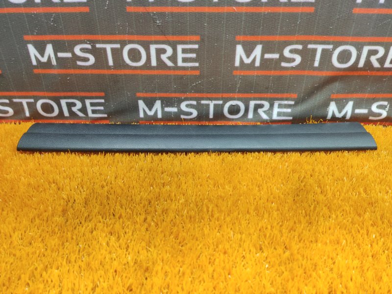 Накладка на порог салона, 350 рублей, Красноярск