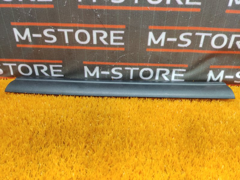 Накладка на порог салона, 350 рублей, Красноярск