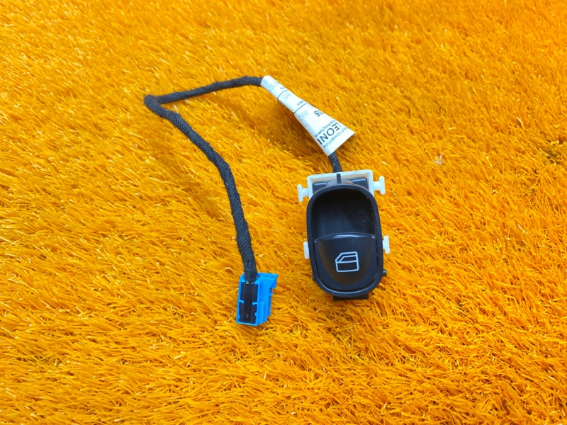 кнопка стеклоподъемника, 300 рублей, Красноярск