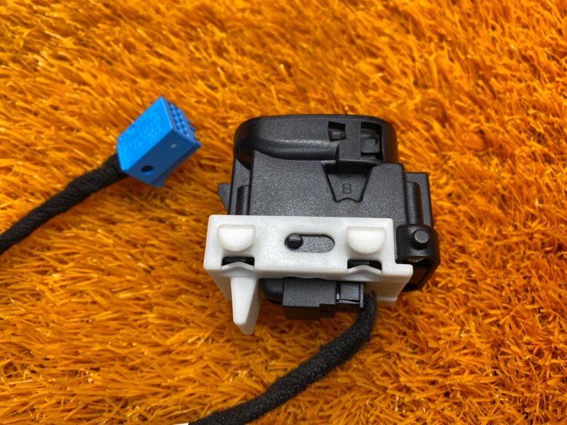 кнопка стеклоподъемника, 300 рублей, Красноярск