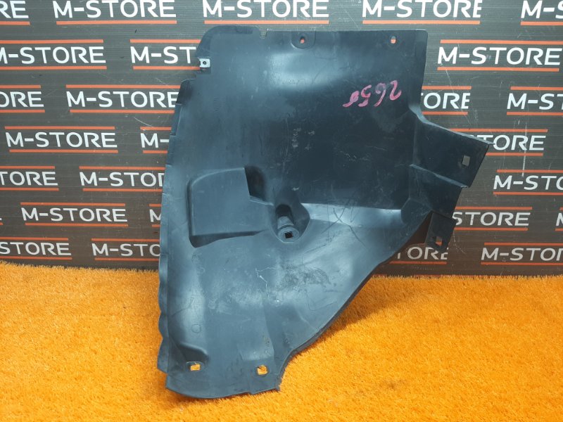 подкрылок, 800 рублей, Красноярск