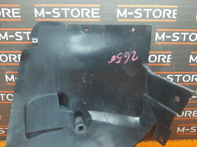 подкрылок, 800 рублей, Красноярск