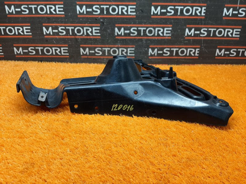 крепление бампера, 630 рублей, Красноярск