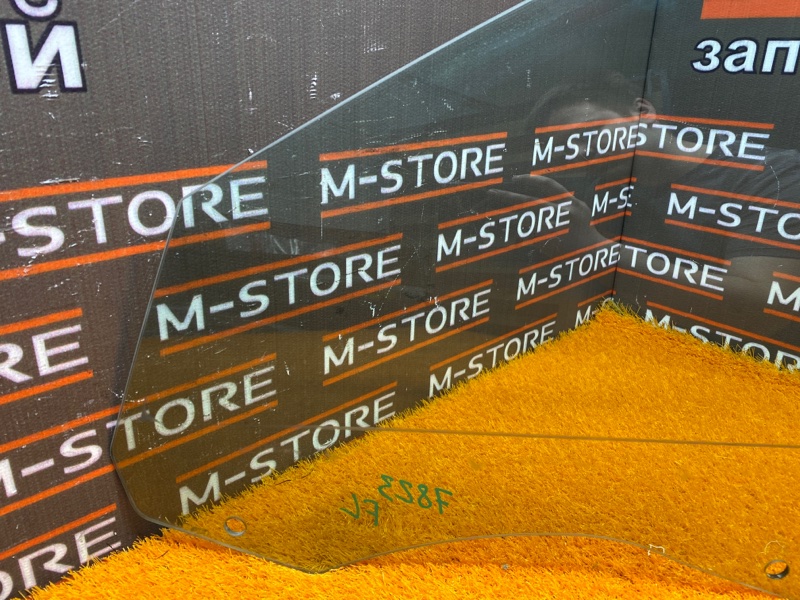 Стекло боковое, 1290 рублей, Красноярск