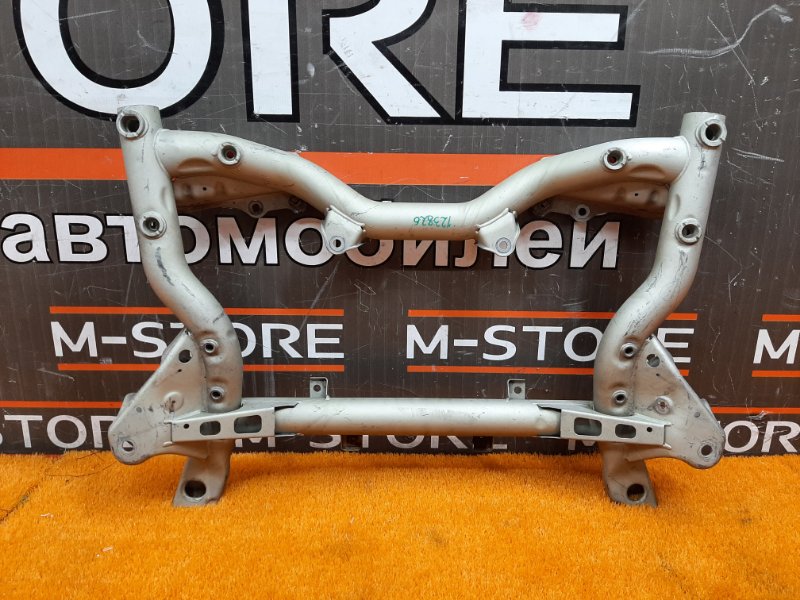 Балка поперечная (подрамник), 6700 рублей, Красноярск