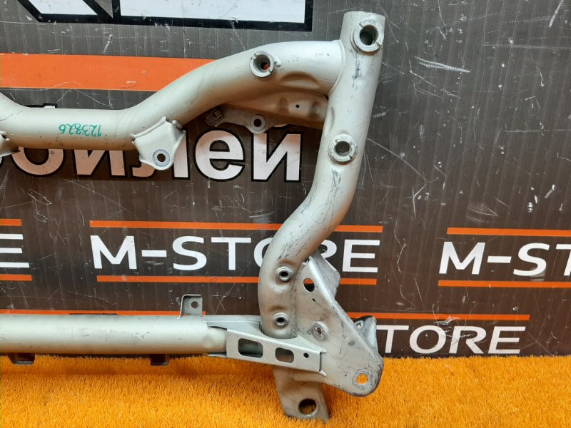 Балка поперечная (подрамник), 6700 рублей, Красноярск