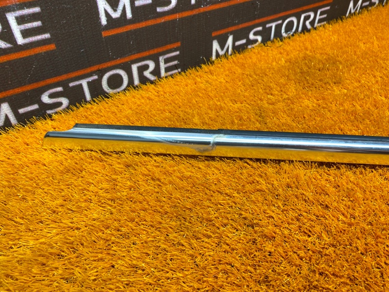 Молдинг стекла внешний, 980 рублей, Красноярск