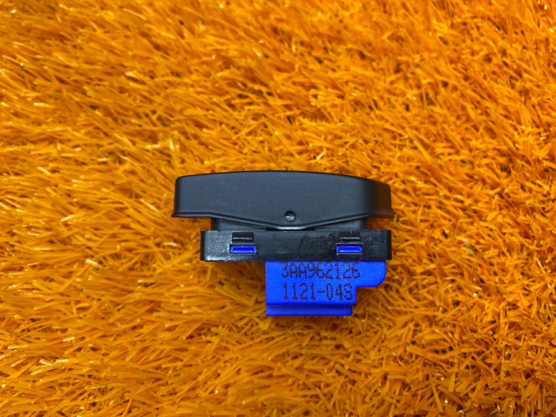 Кнопка центрального замка, 300 рублей, Красноярск