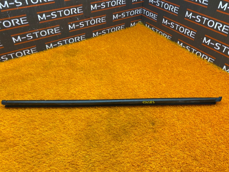 уплотнитель стекла двери, 750 рублей, Красноярск