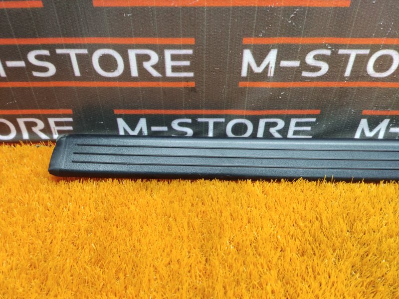 Накладка на порог салона, 350 рублей, Красноярск