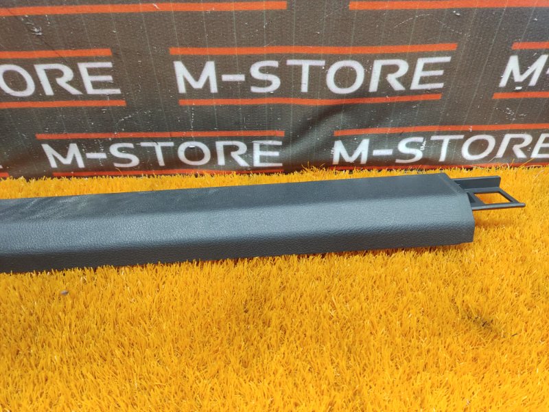 Накладка на порог салона, 350 рублей, Красноярск