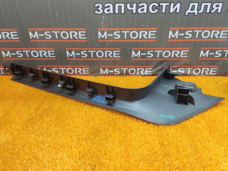 Накладка на порог салона, 350 рублей, Красноярск