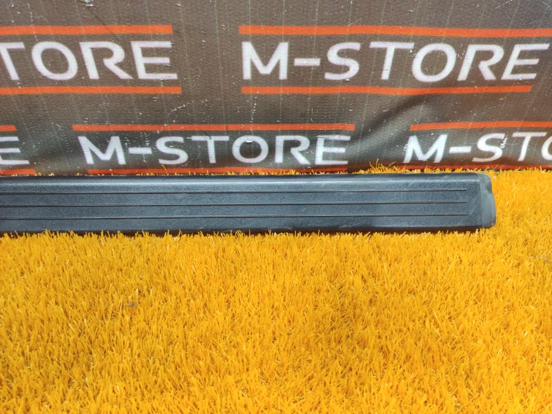 Накладка на порог салона, 350 рублей, Красноярск