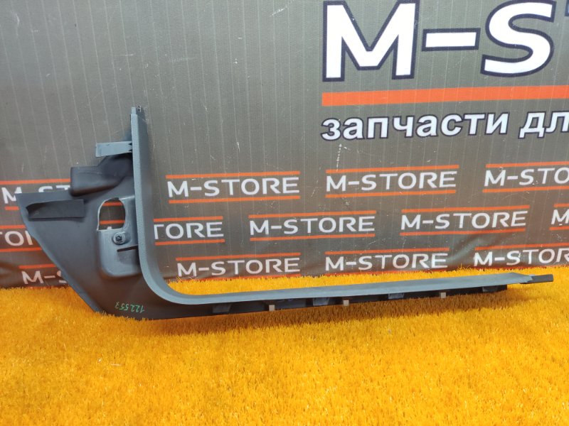 Накладка на порог салона, 350 рублей, Красноярск