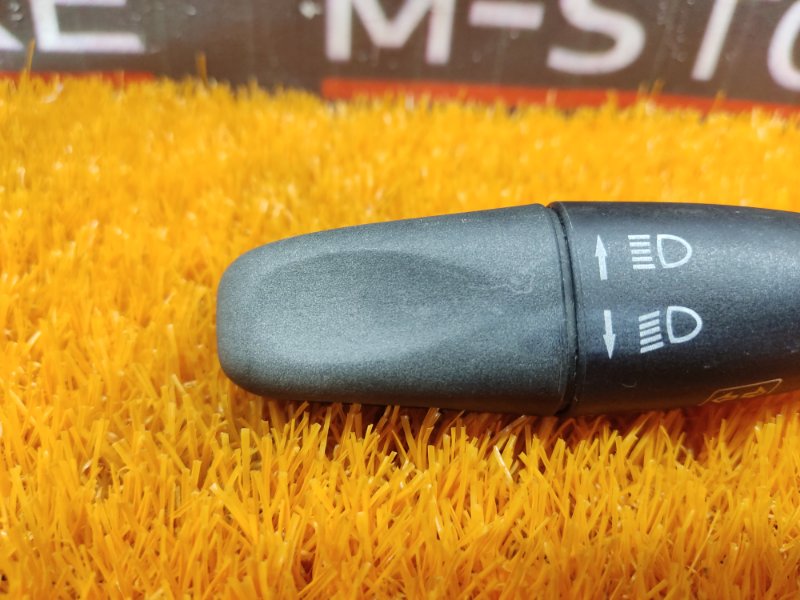 переключатель поворотов, 1000 рублей, Красноярск