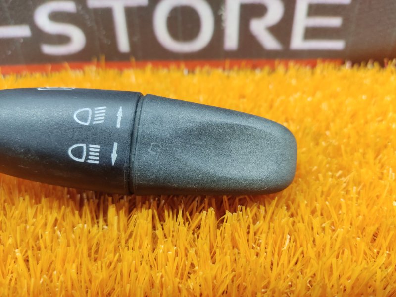 переключатель поворотов, 1000 рублей, Красноярск