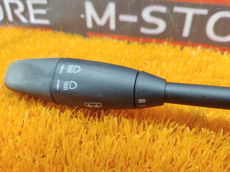 переключатель поворотов, 1000 рублей, Красноярск