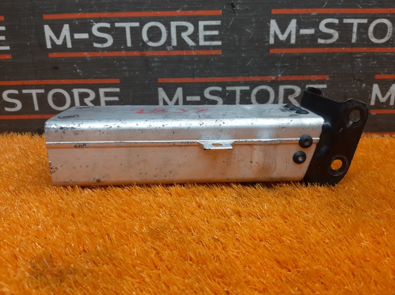 кронштейн усилителя бампера, 630 рублей, Красноярск