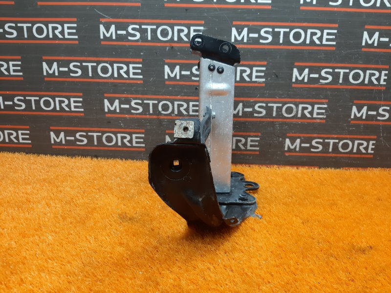 кронштейн усилителя бампера, 930 рублей, Красноярск