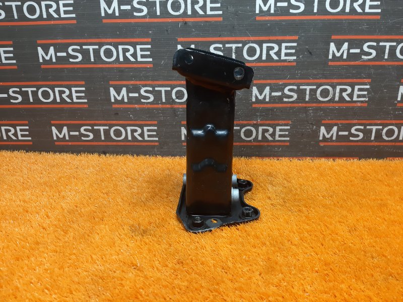 кронштейн усилителя бампера, 340 рублей, Красноярск