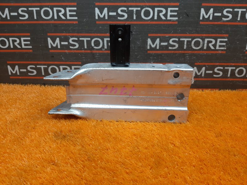 кронштейн усилителя бампера, 1520 рублей, Красноярск