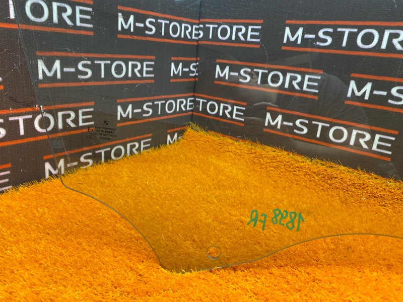 Стекло боковое, 600 рублей, Красноярск