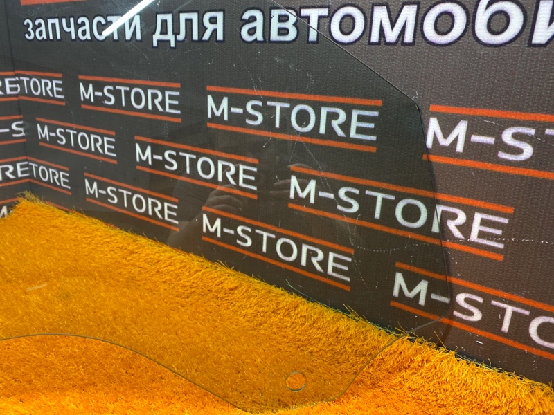 Стекло боковое, 1920 рублей, Красноярск