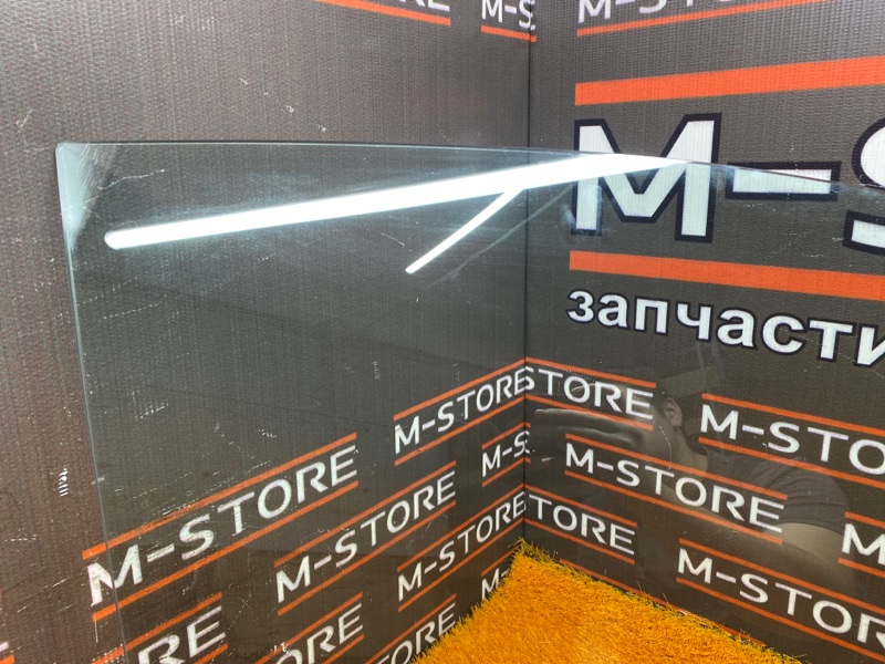 Стекло боковое, 1920 рублей, Красноярск